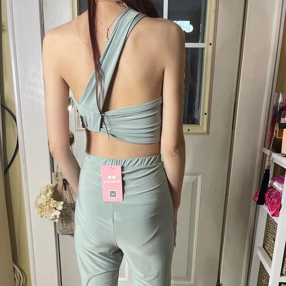 Ellie Sage One Shoulder Slinky Bralet by missy empire - Picture 3 of 3